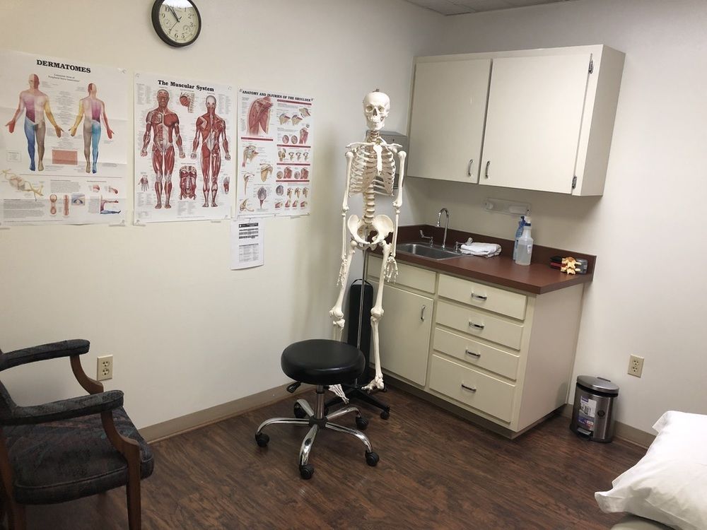 Medical Office Condo in Port Charlotte Medical District: 2400 Harbor Blvd, Port Charlotte, FL, 33952